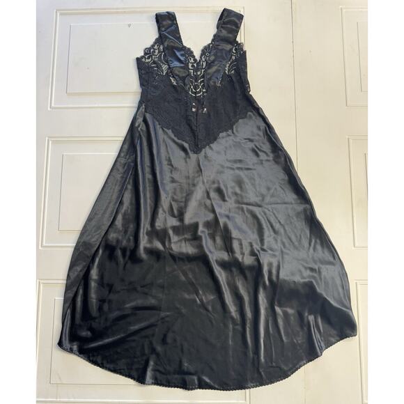 Vintage CINE STAR Black Nightgown Slip Dress Lace Accents Size Medium - Picture 7 of 9